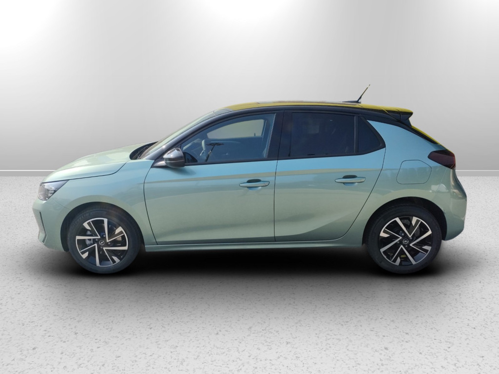 UNICAR Opel Corsa
