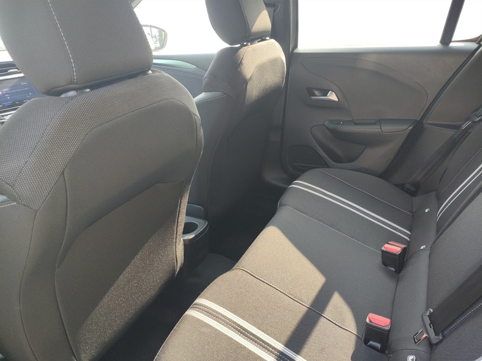 UNICAR Opel Corsa