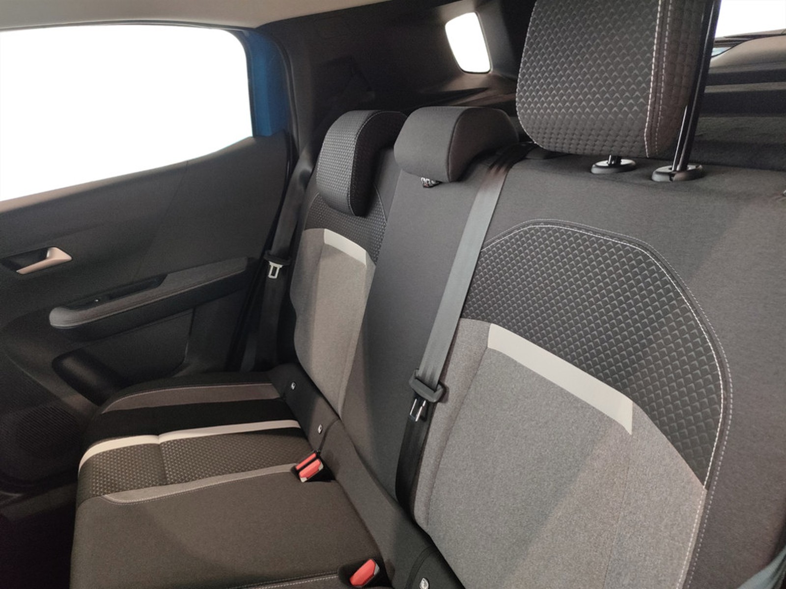 UNICAR Opel Frontera