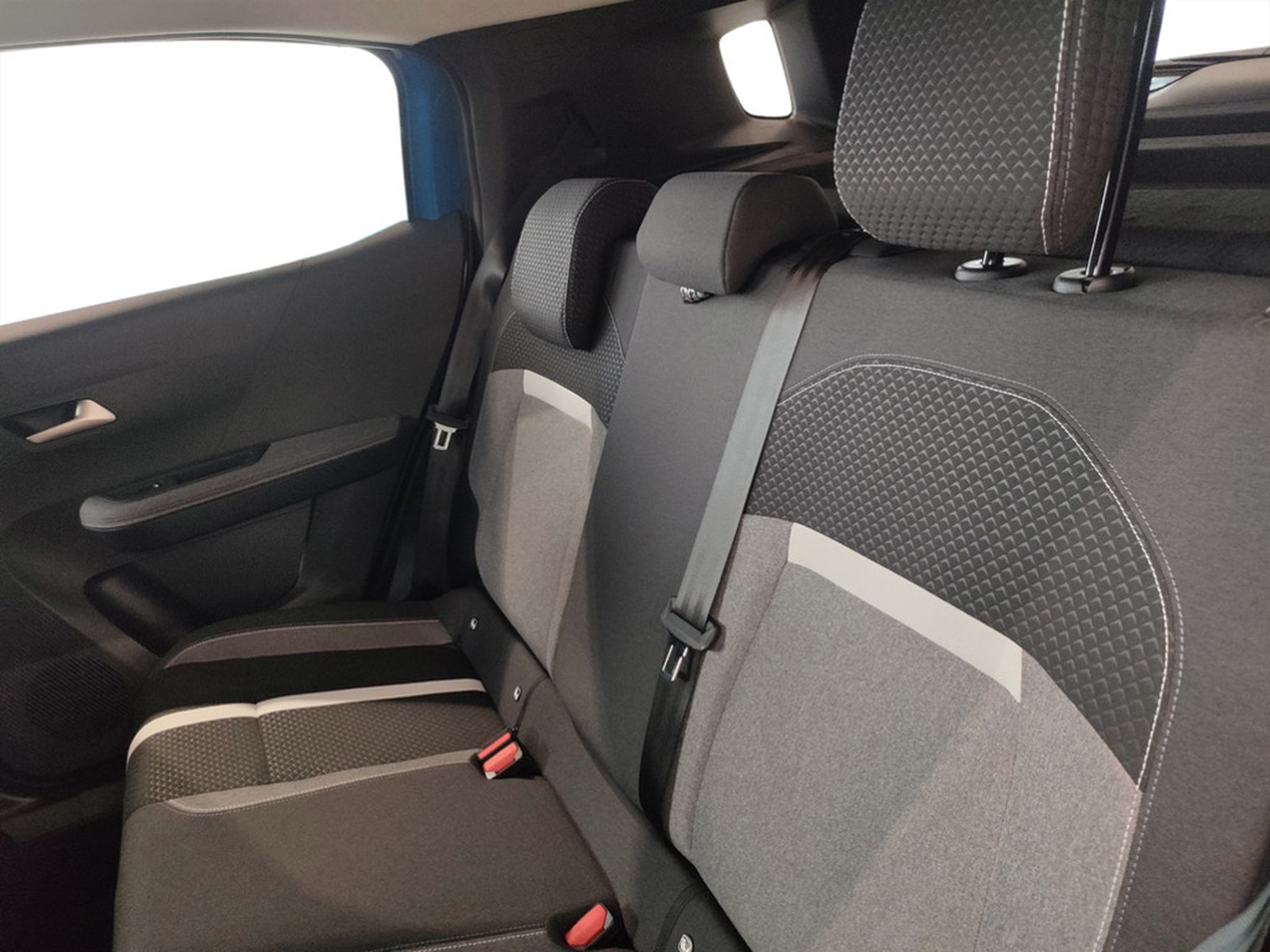 UNICAR Opel Frontera