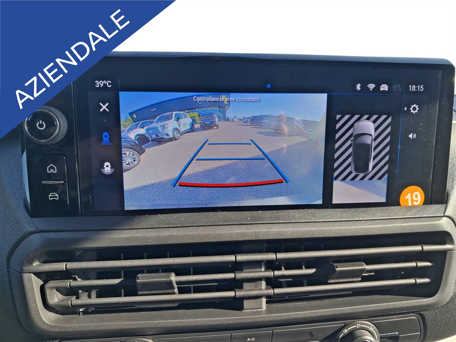 UNICAR Opel Vivaro