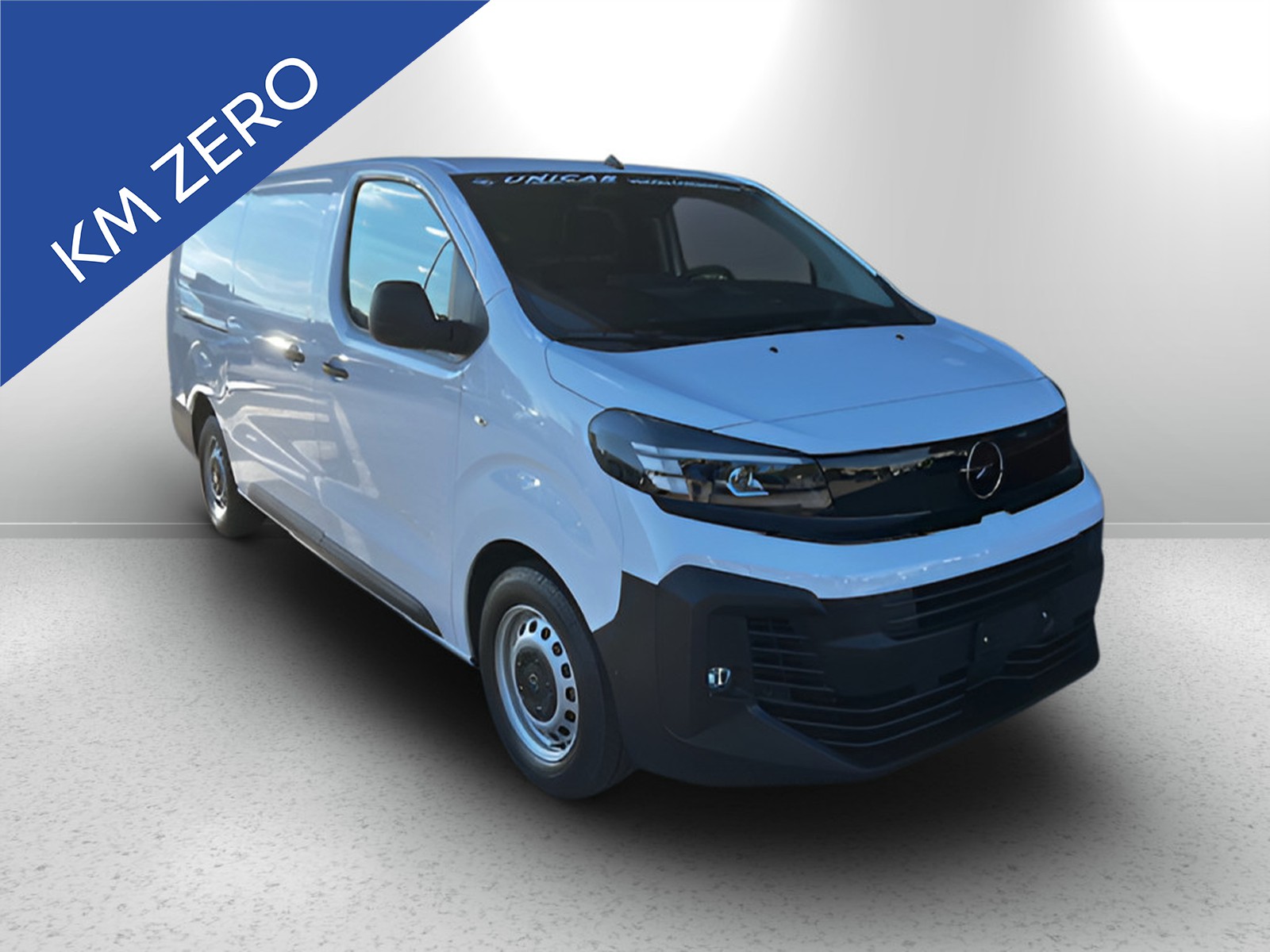 UNICAR Opel Vivaro
