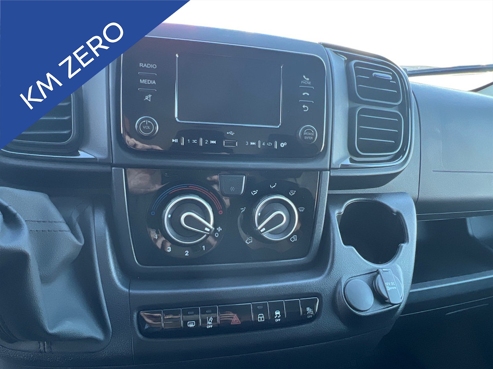 UNICAR Peugeot Boxer