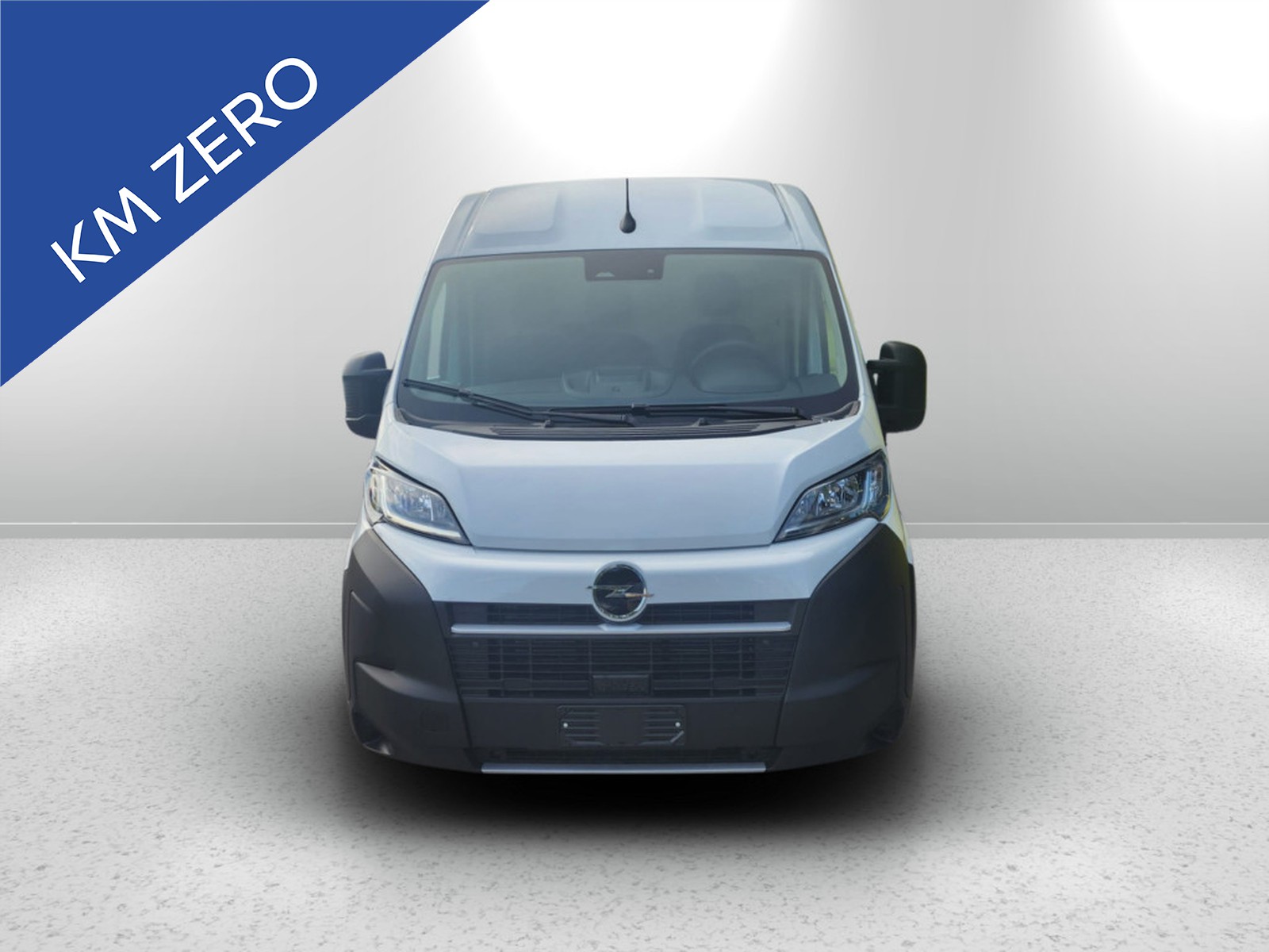 UNICAR Opel Movano