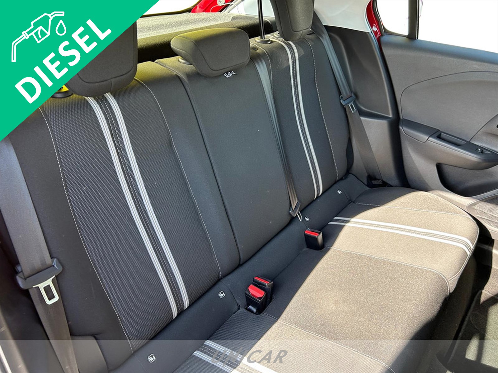 UNICAR Opel Corsa