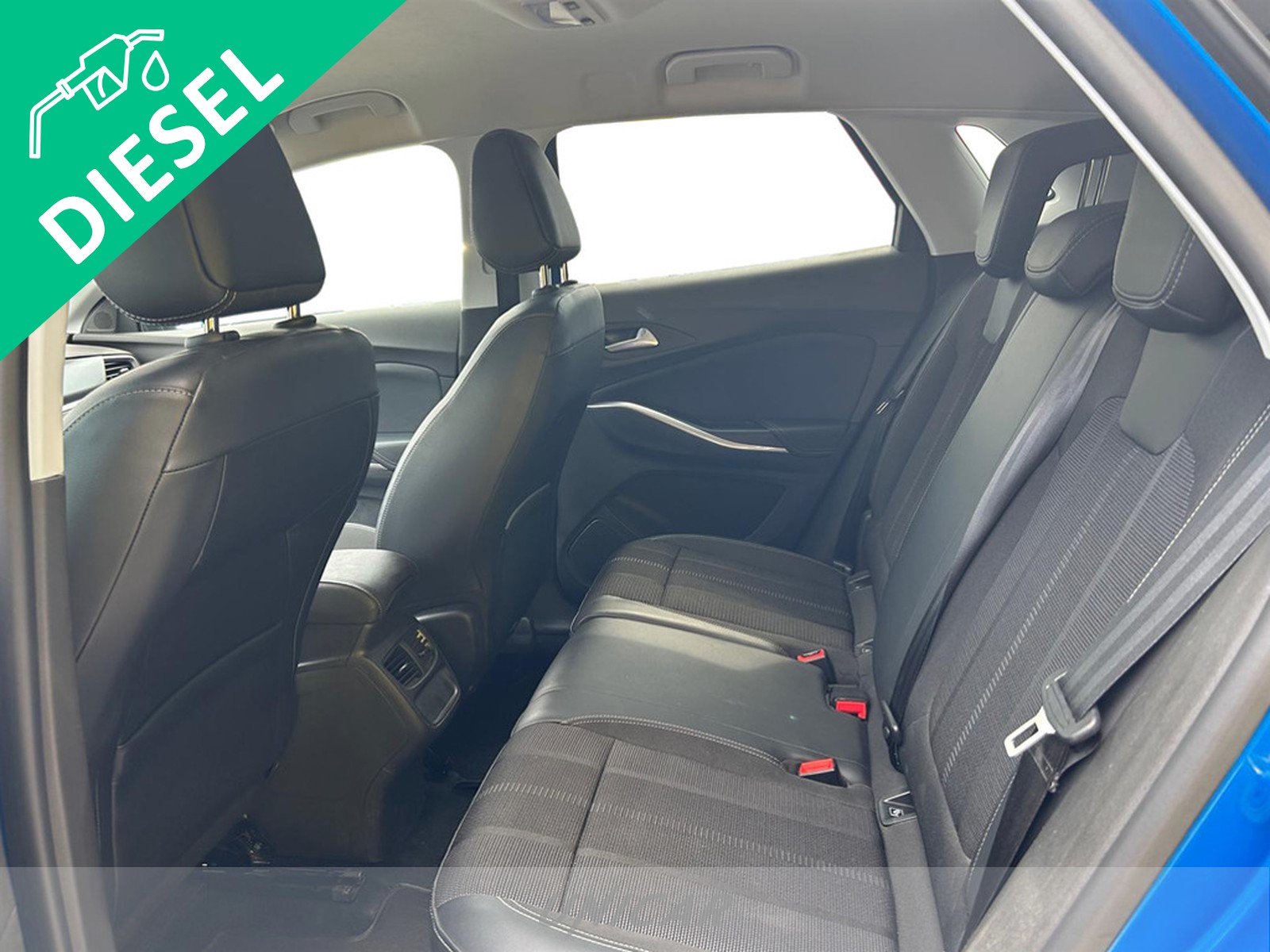 UNICAR Opel Grandland