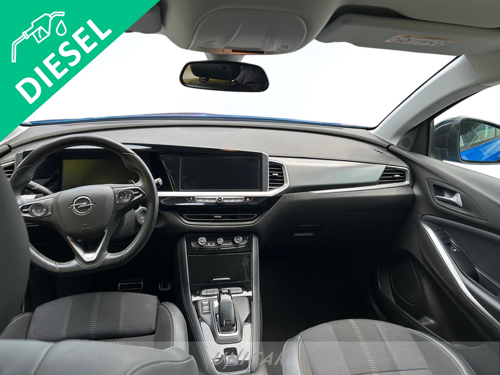 UNICAR Opel Grandland