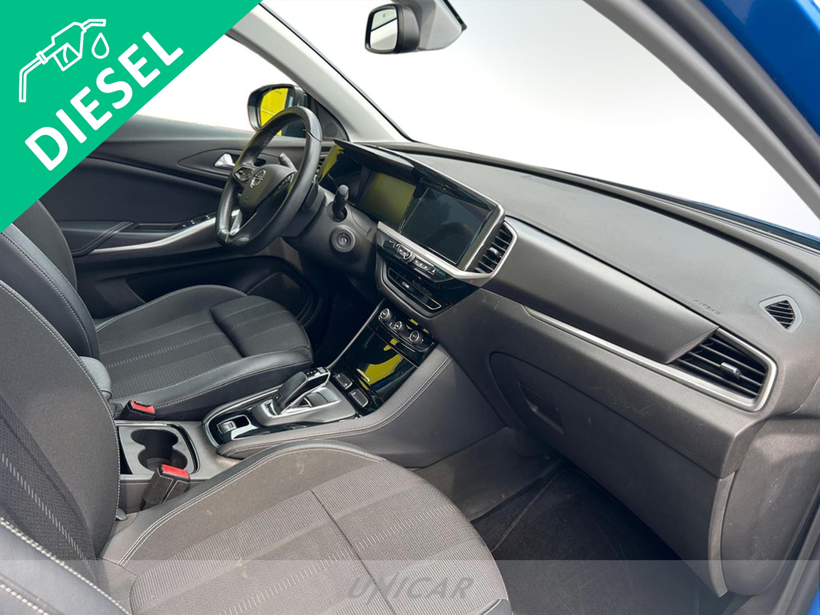 UNICAR Opel Grandland