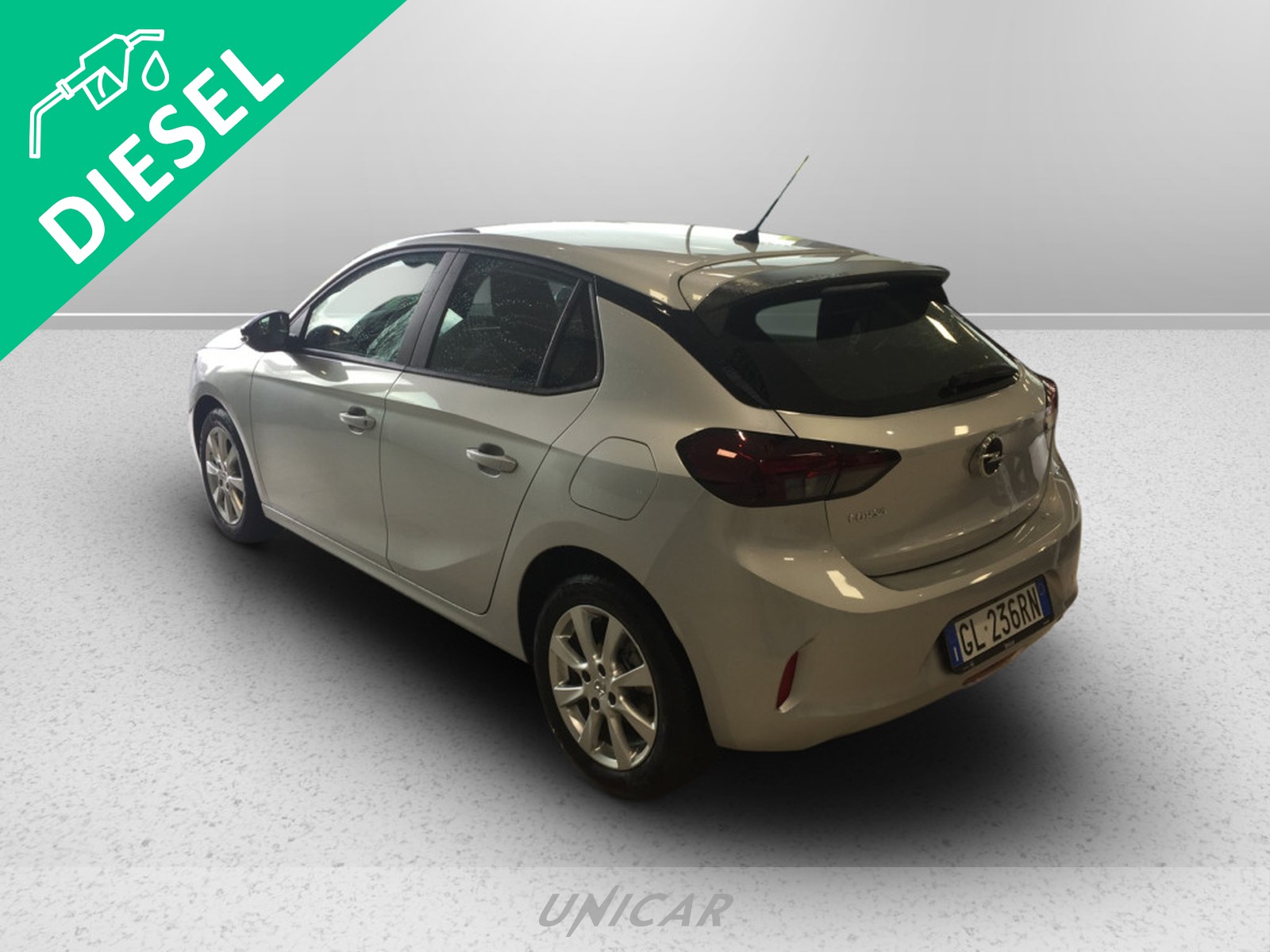 UNICAR Opel Corsa
