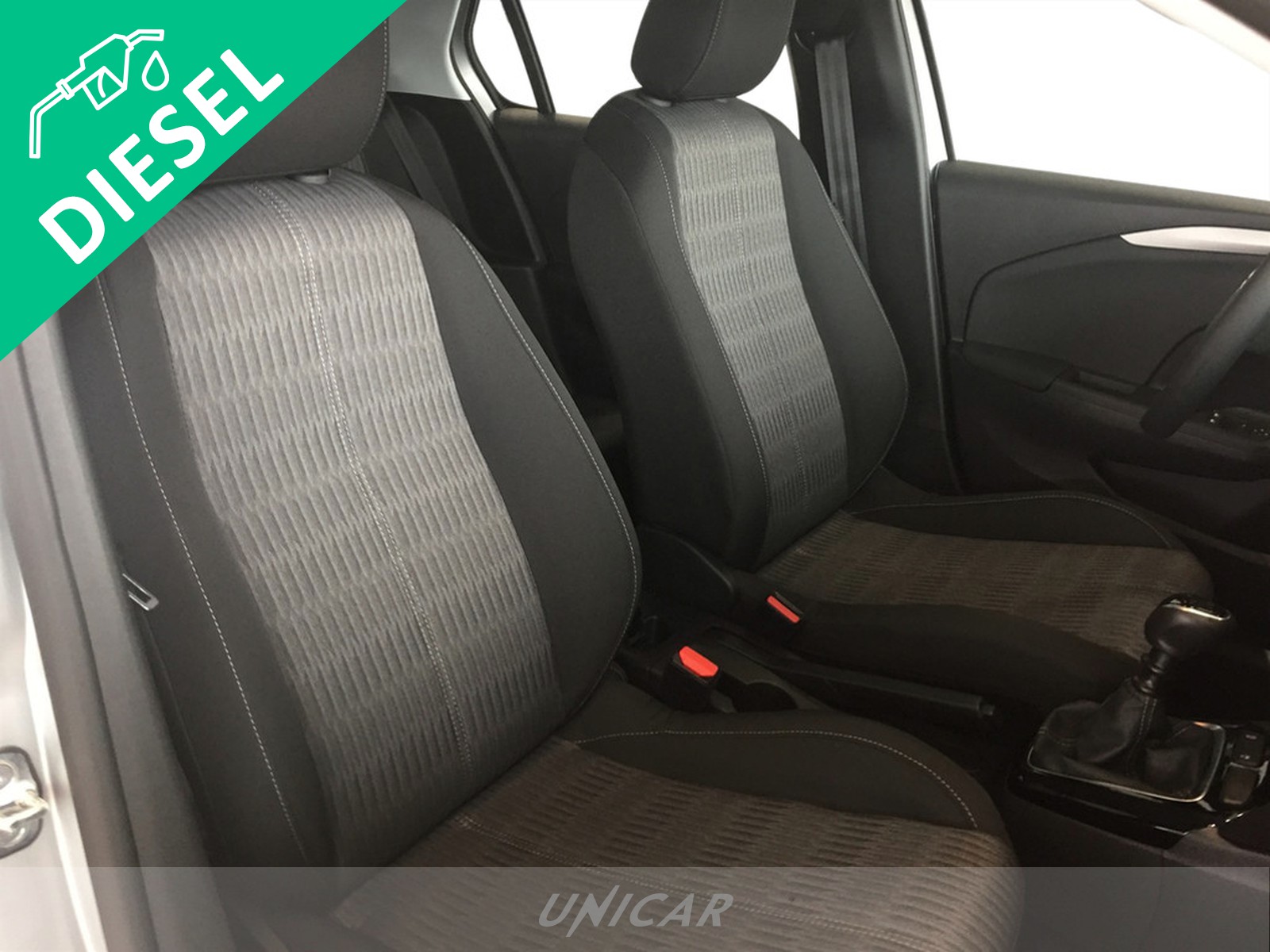 UNICAR Opel Corsa