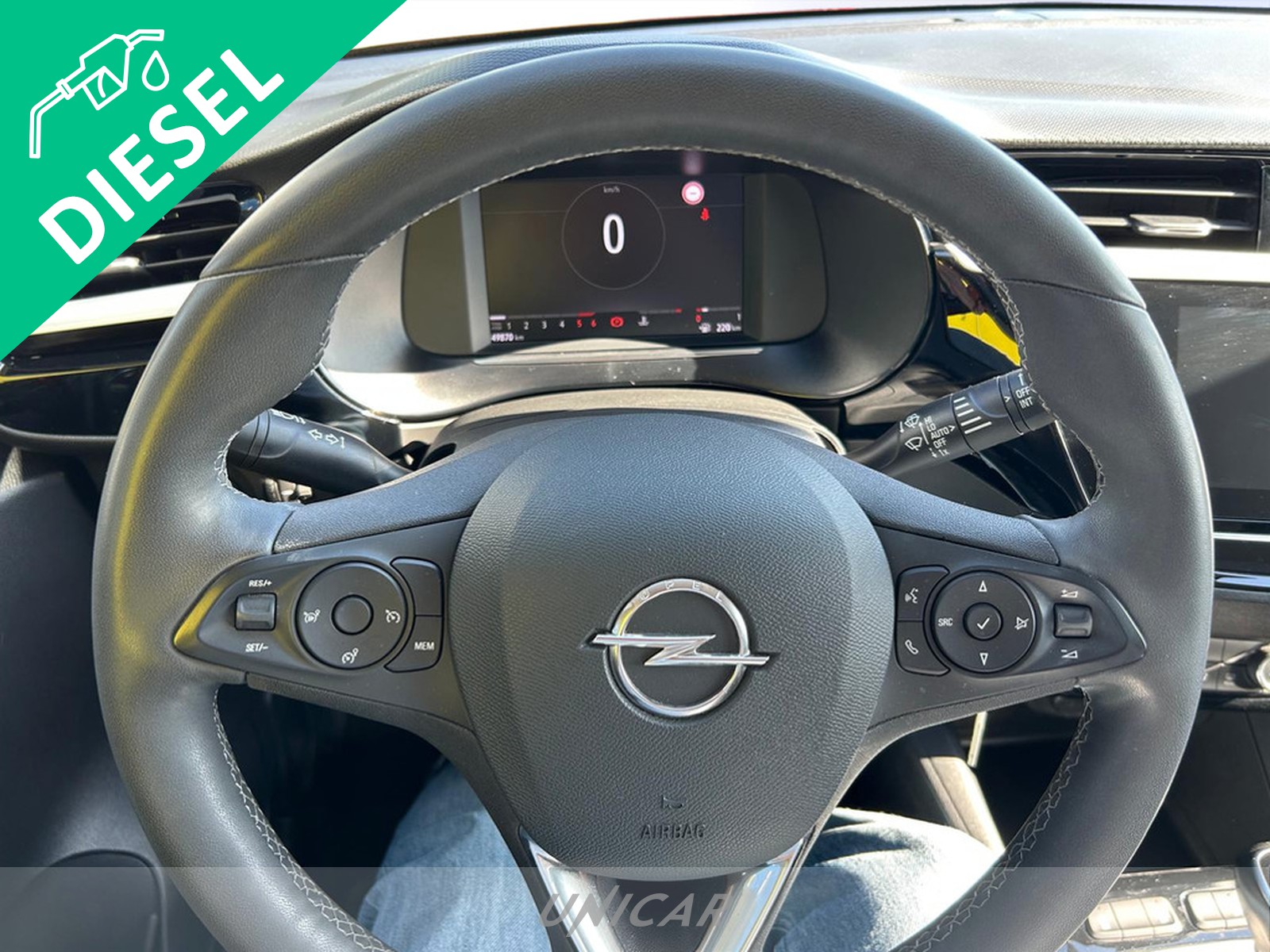 UNICAR Opel Corsa