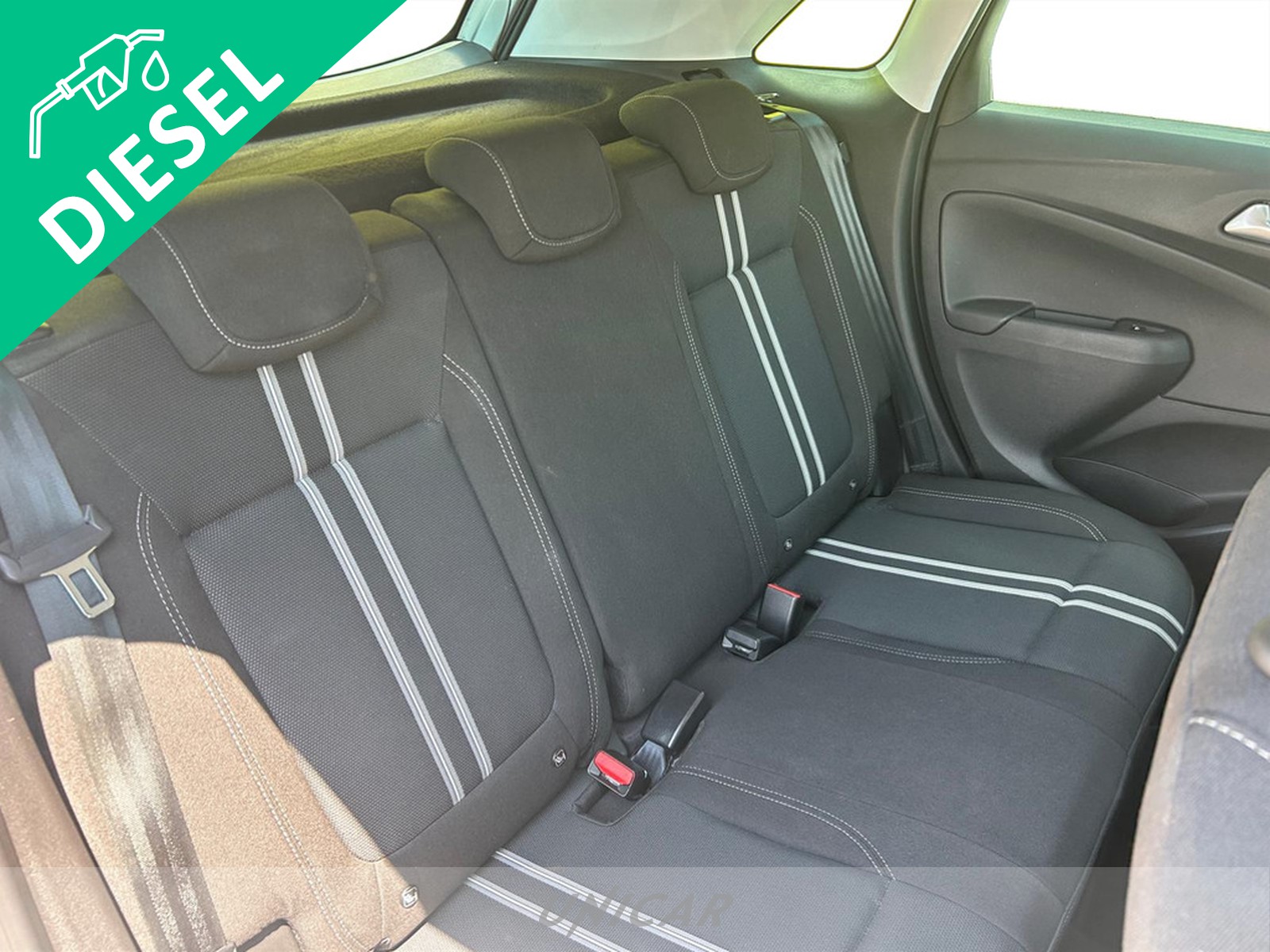 UNICAR Opel Crossland