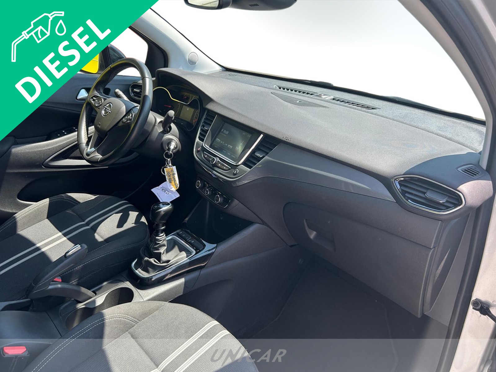 UNICAR Opel Crossland