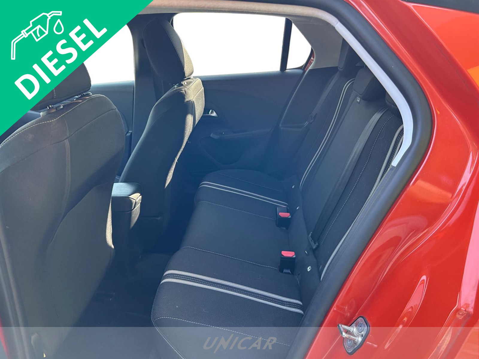 UNICAR Opel Corsa