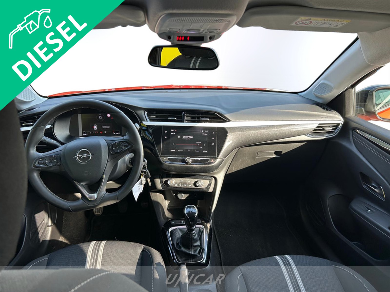 UNICAR Opel Corsa