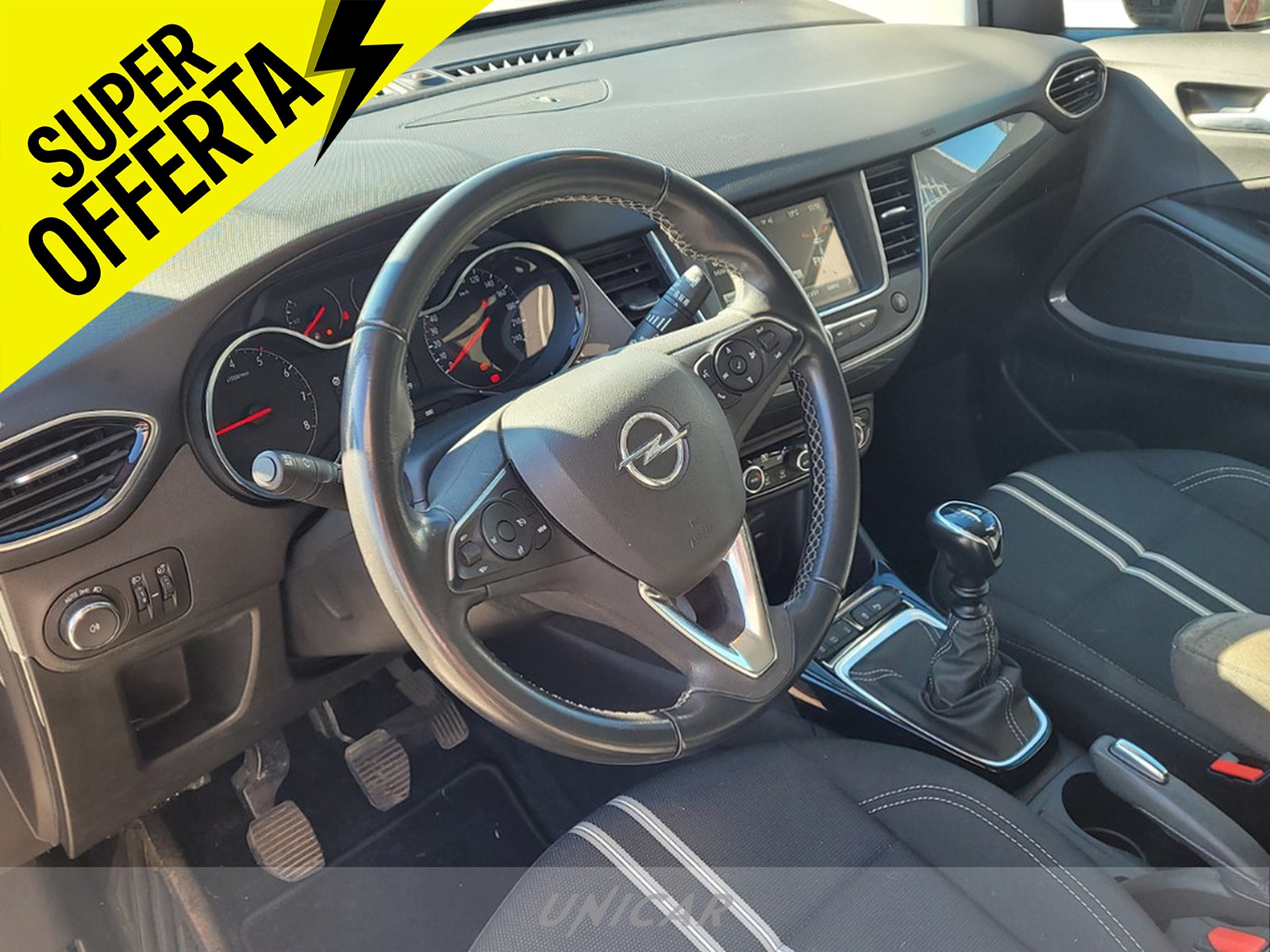 UNICAR Opel Crossland