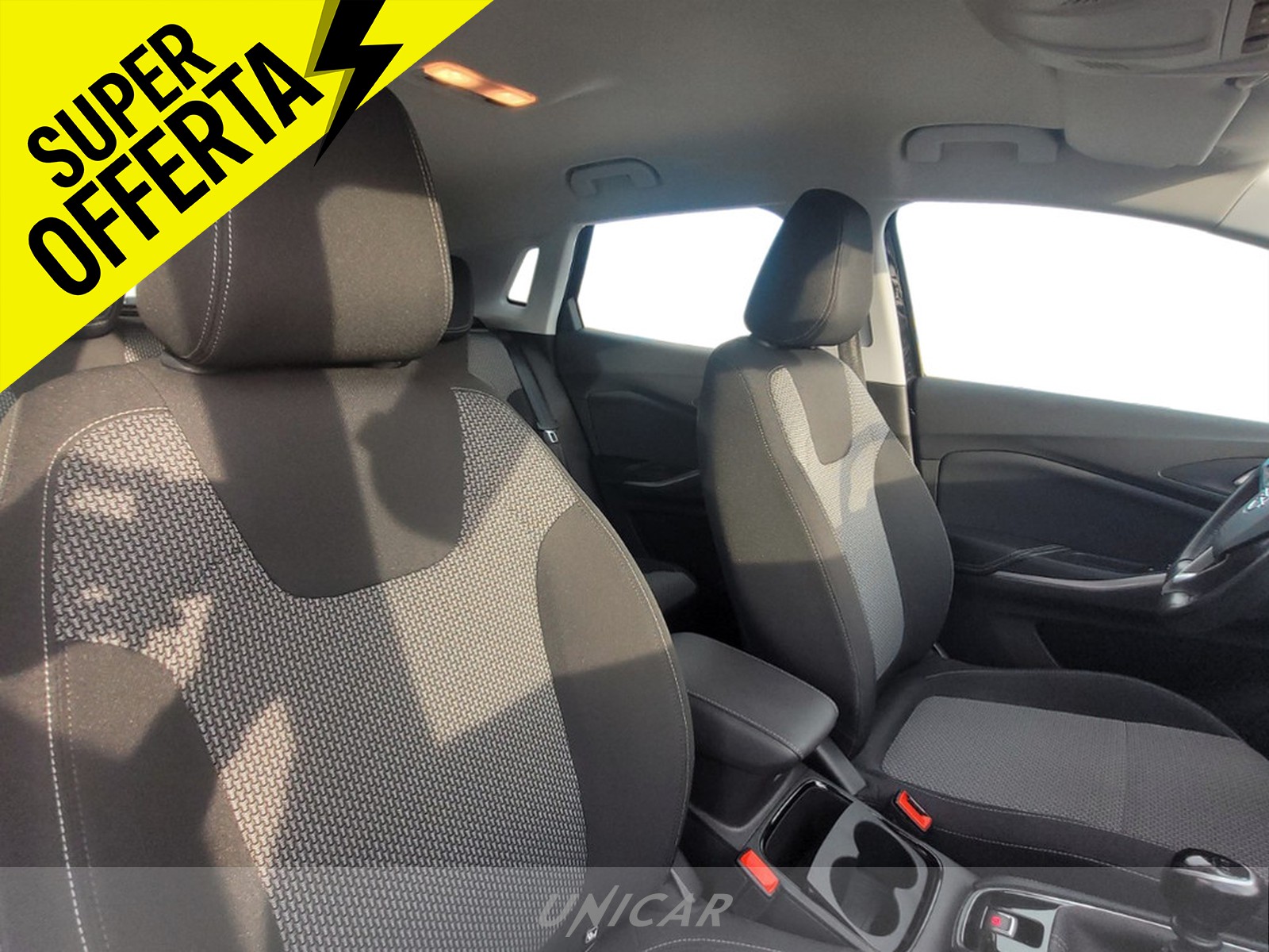 UNICAR Opel Grandland