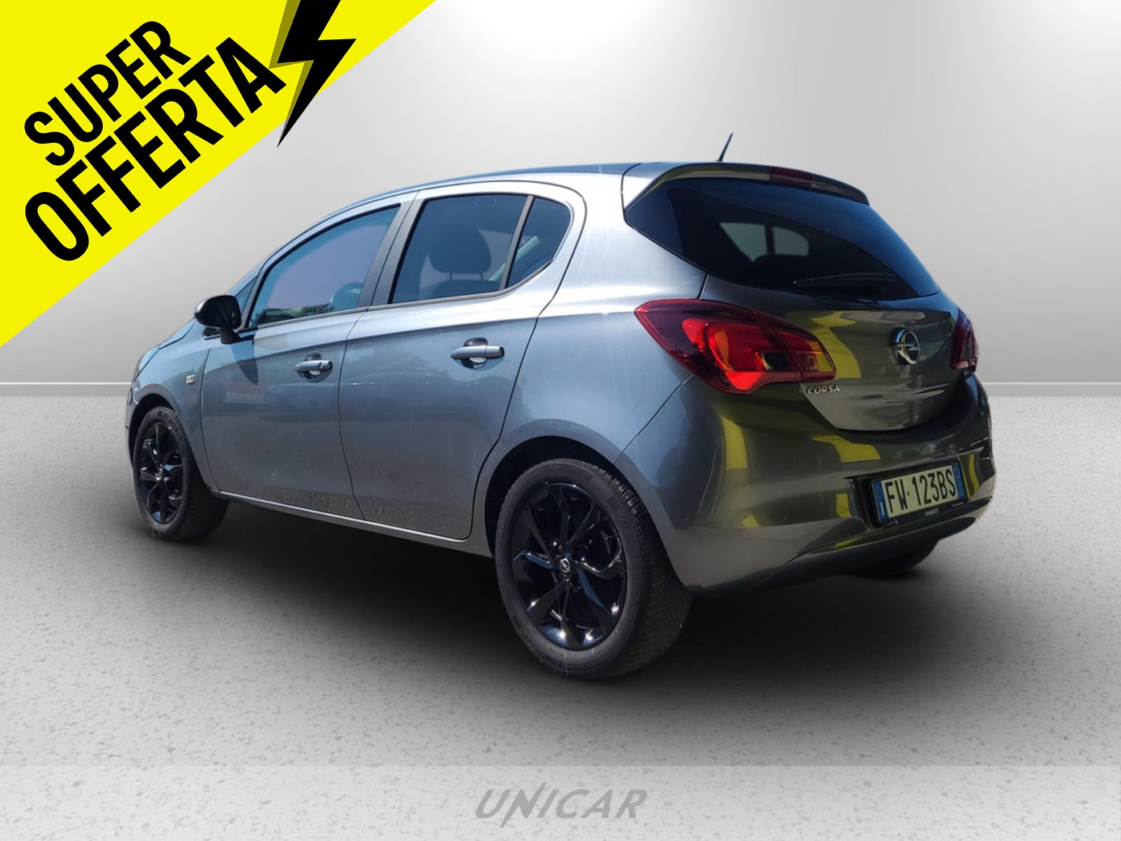 UNICAR Opel Corsa