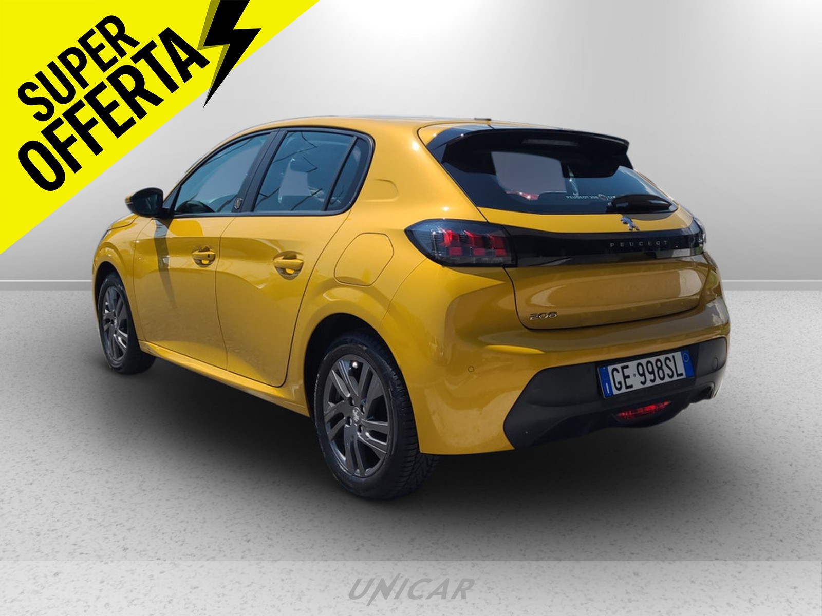 UNICAR Peugeot 208