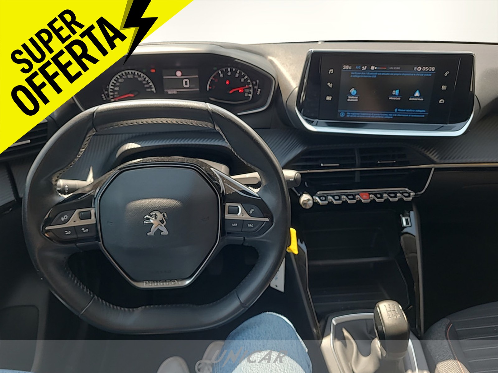 UNICAR Peugeot 208