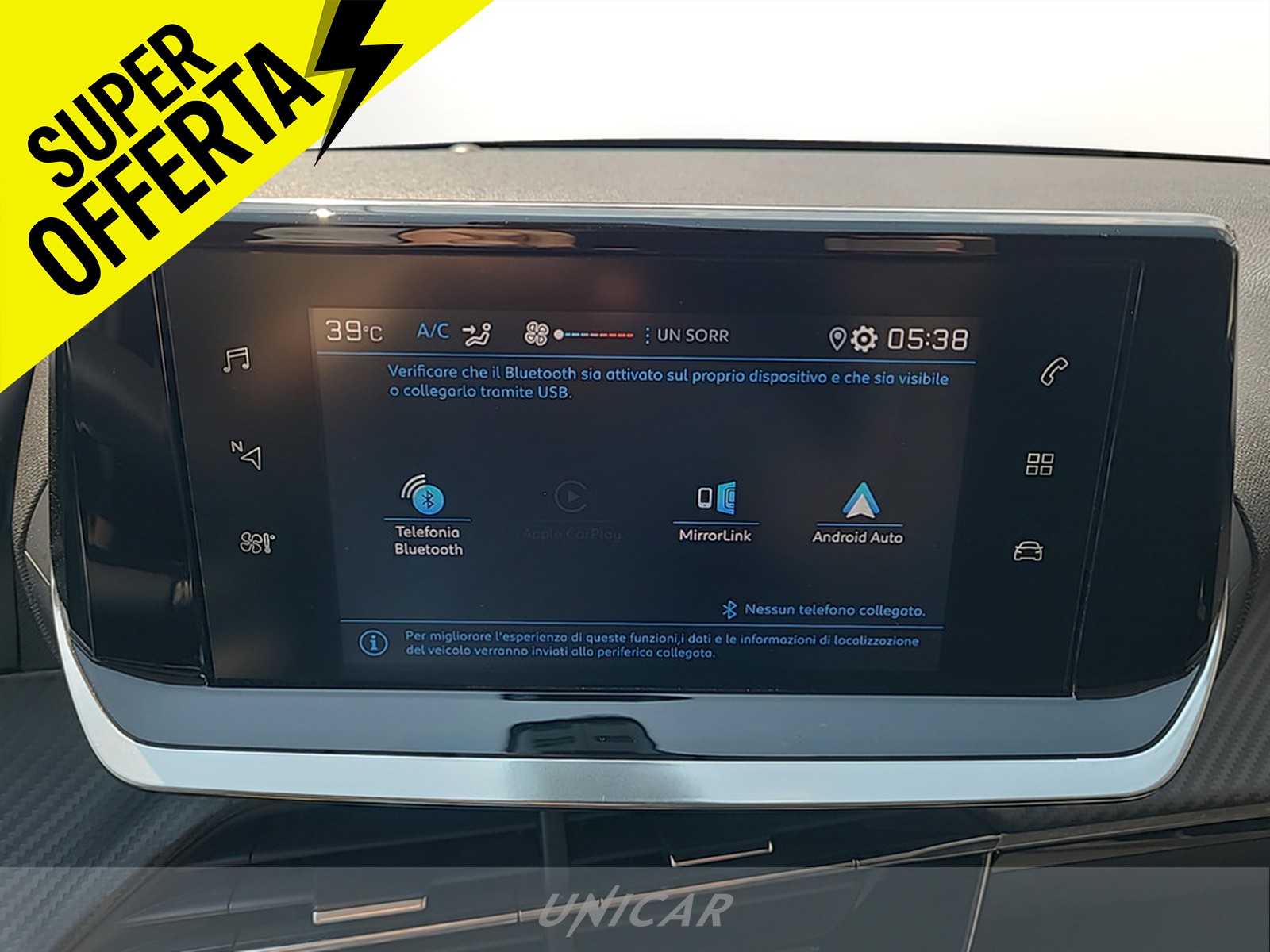 UNICAR Peugeot 208