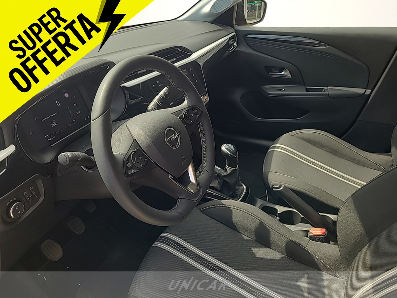 UNICAR Opel Corsa