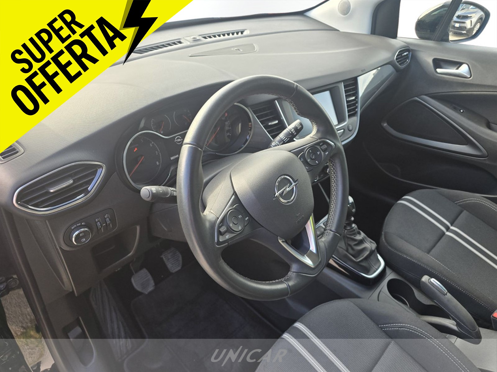 UNICAR Opel Crossland