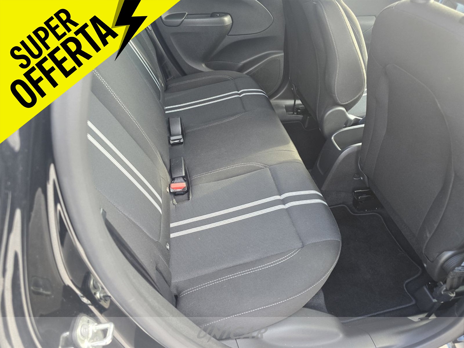 UNICAR Opel Crossland