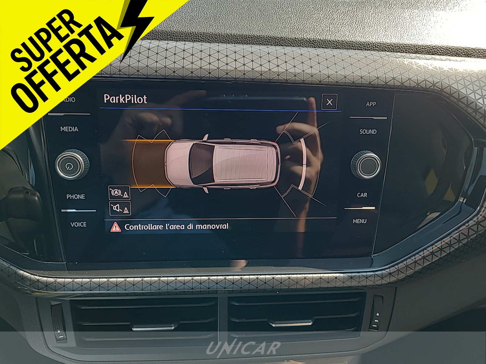 UNICAR Volkswagen T-Cross