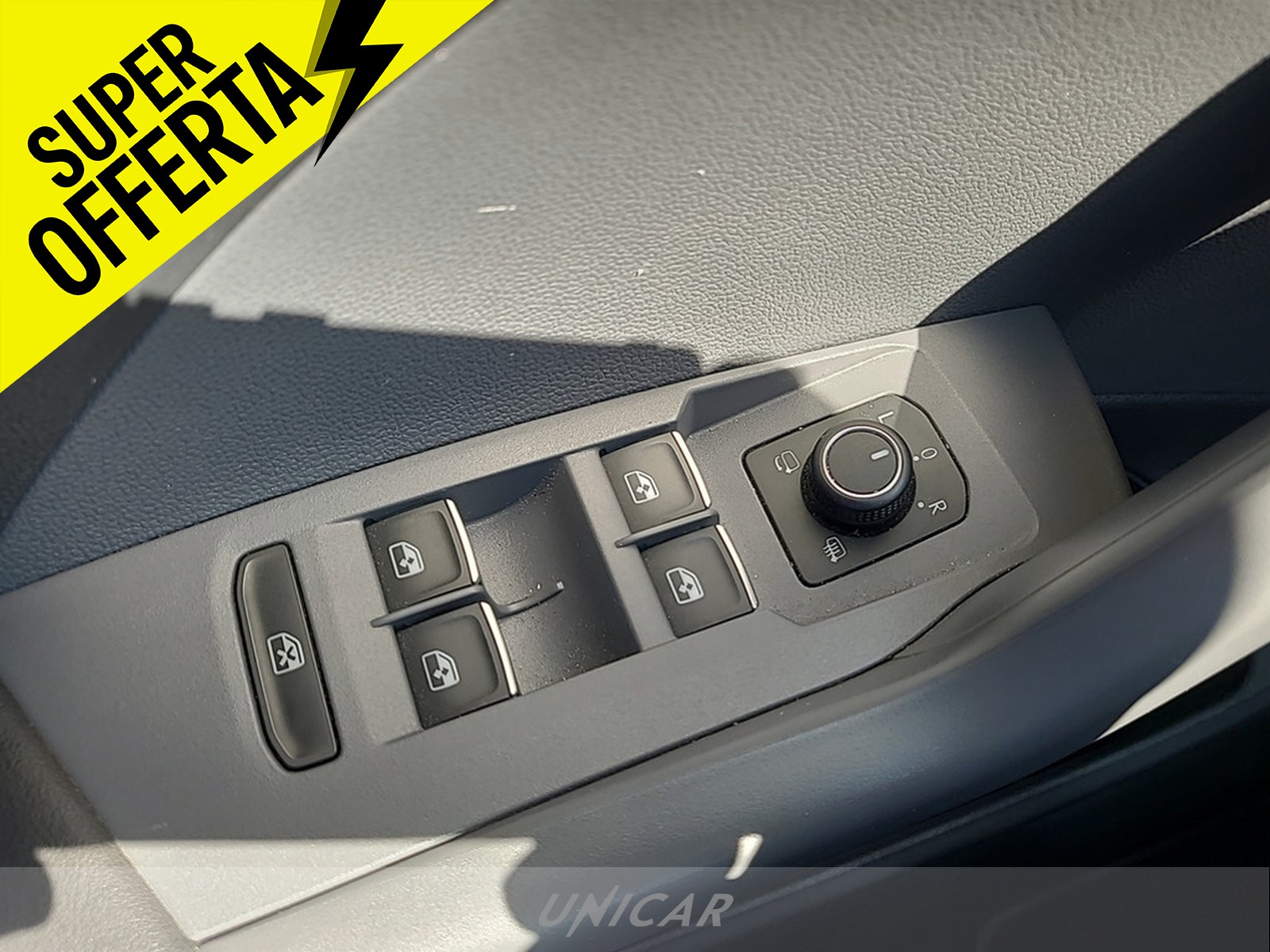 UNICAR Volkswagen T-Cross
