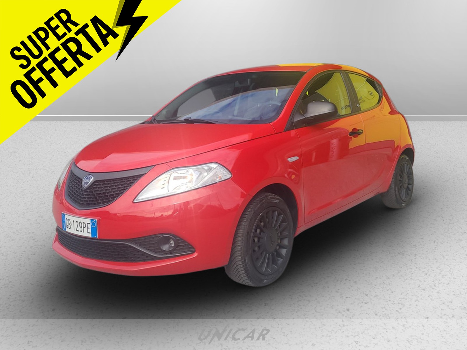 UNICAR Lancia Ypsilon