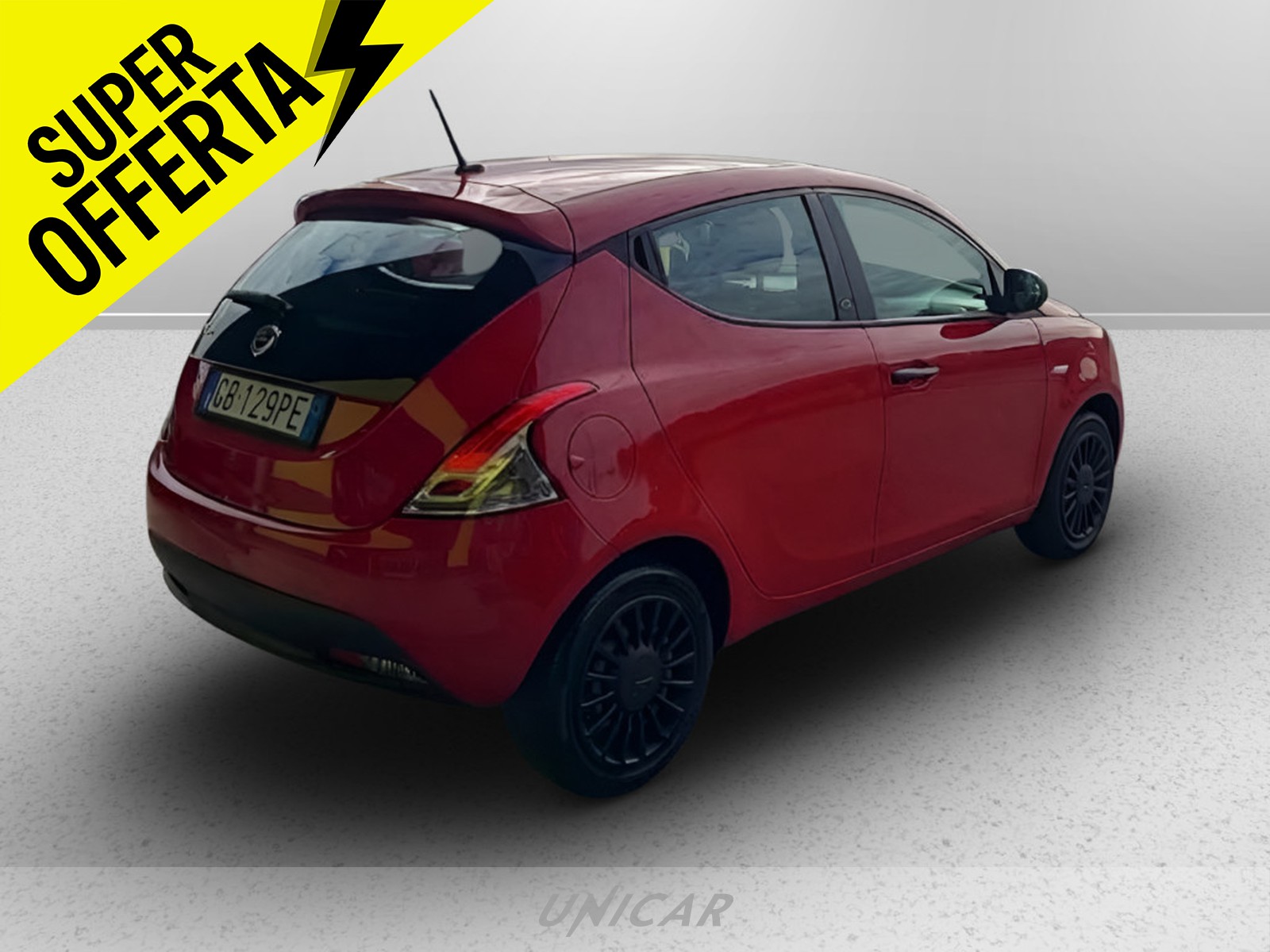 UNICAR Lancia Ypsilon