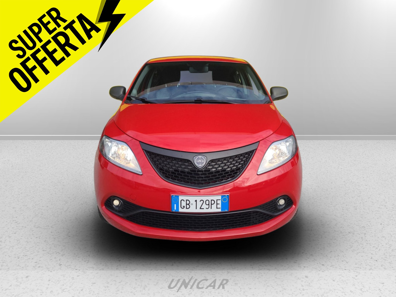 UNICAR Lancia Ypsilon