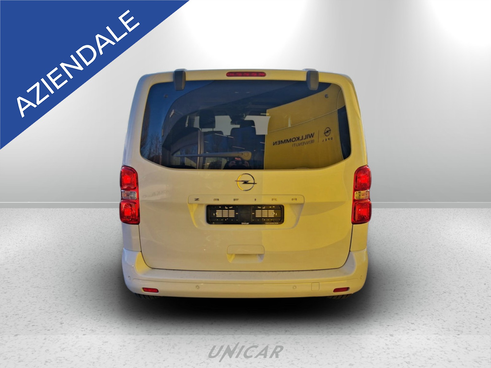 UNICAR Opel Zafira Life