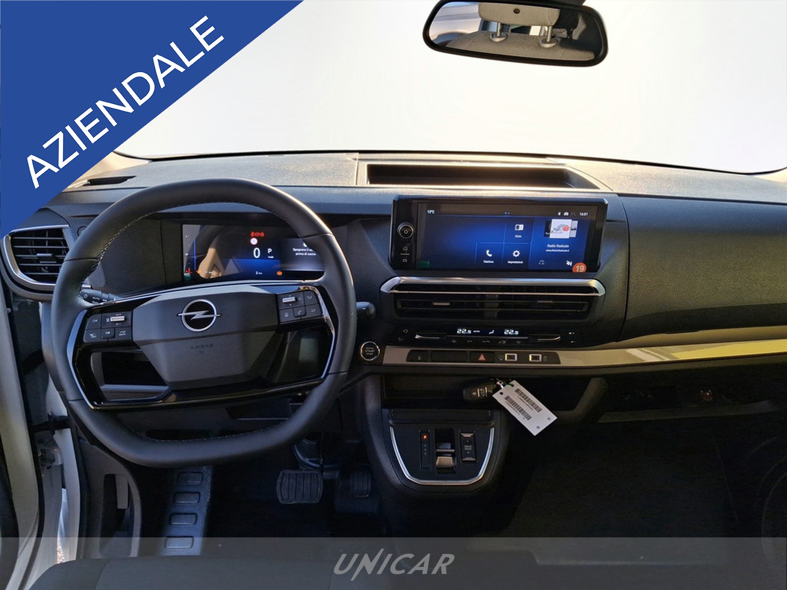 UNICAR Opel Zafira Life