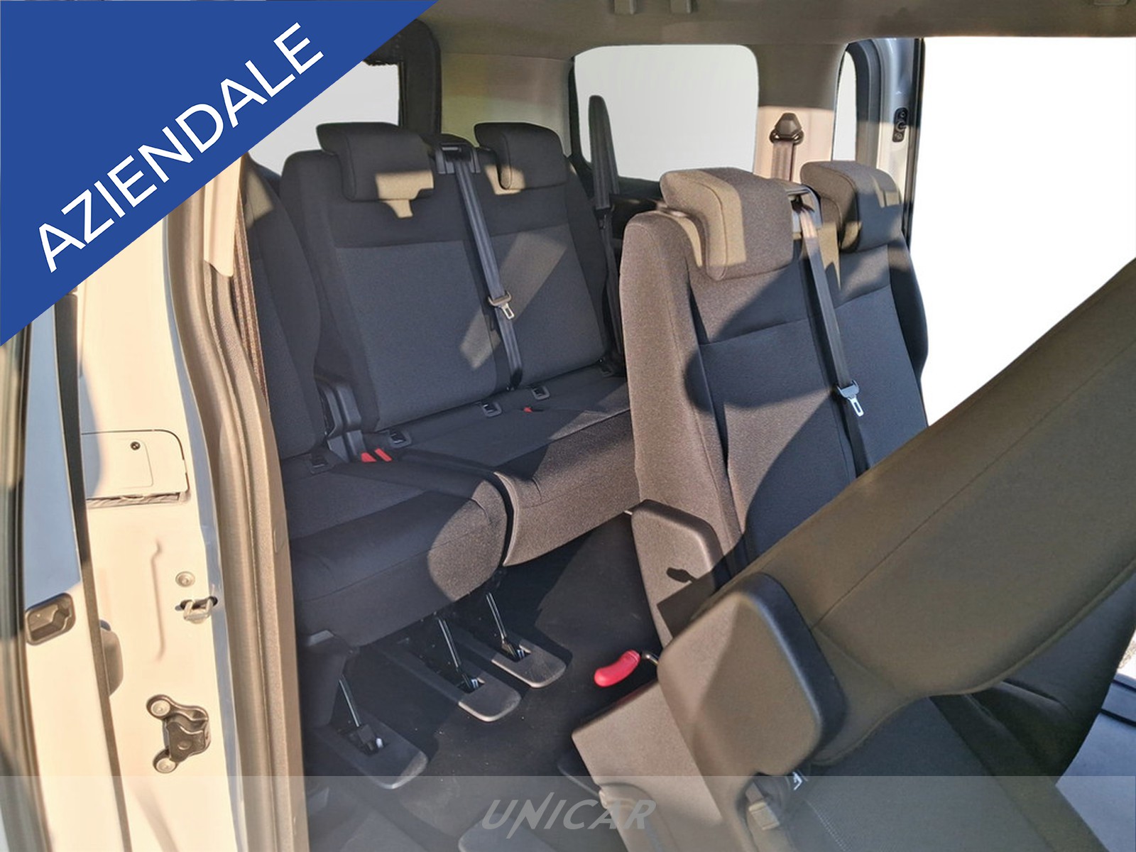 UNICAR Opel Zafira Life