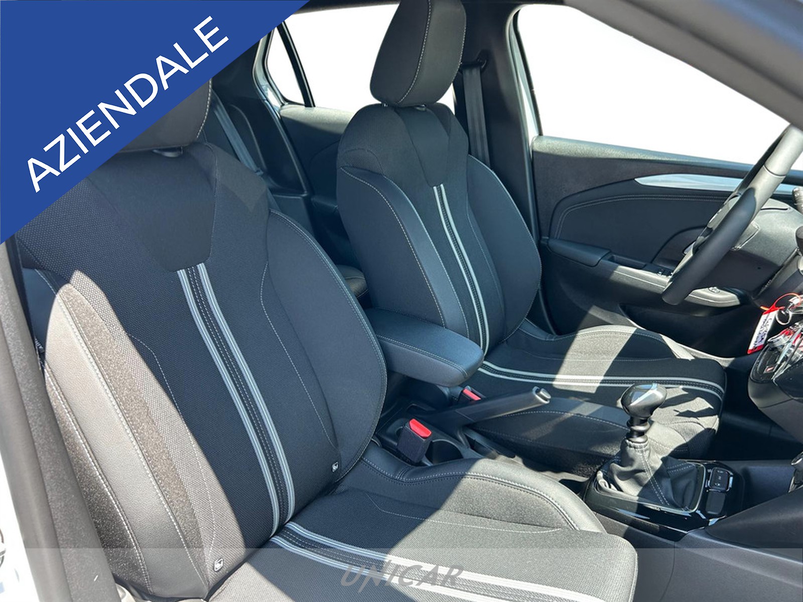 UNICAR Opel Corsa