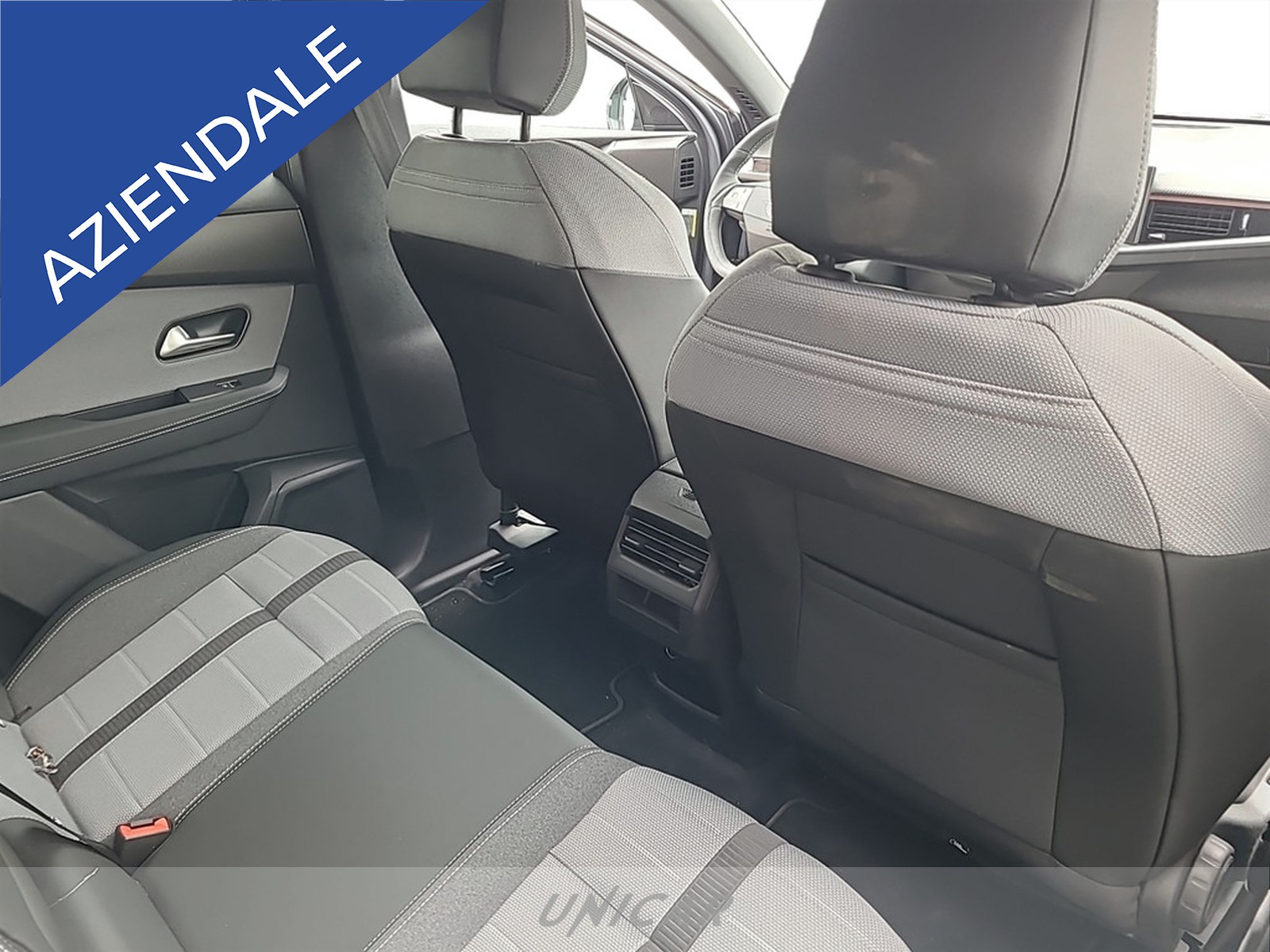 UNICAR Opel Grandland