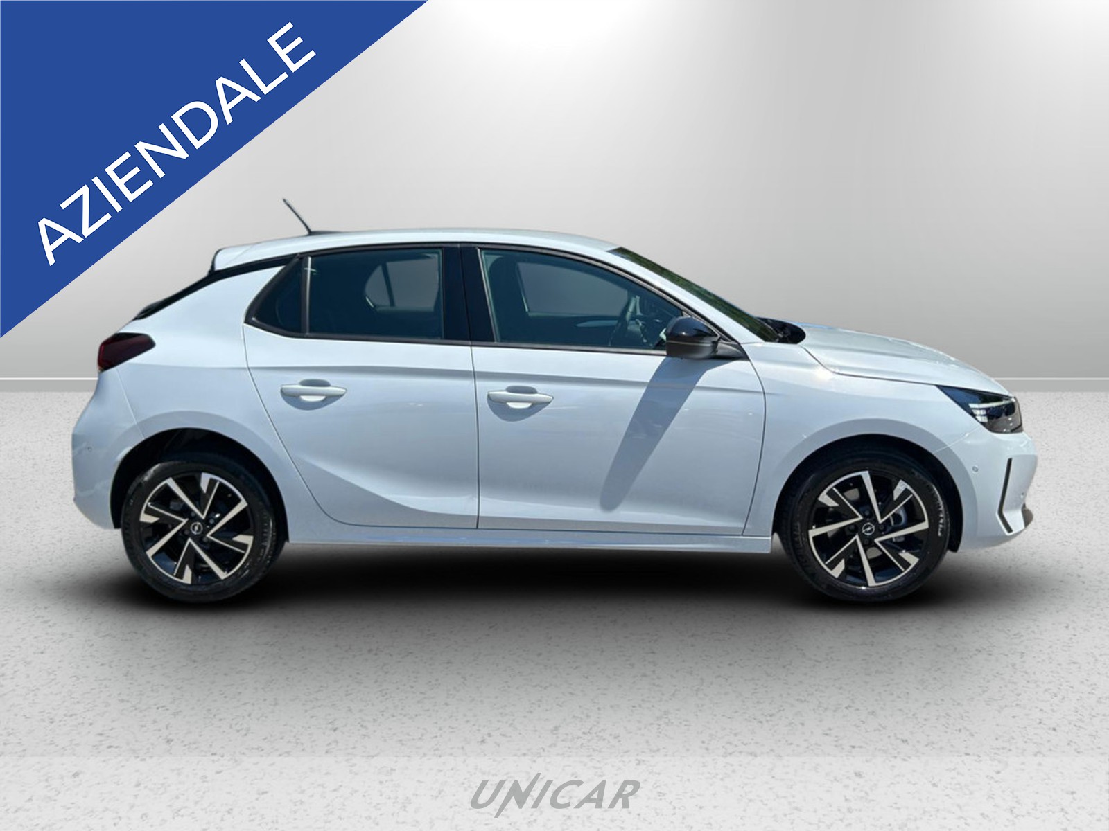 UNICAR Opel Corsa
