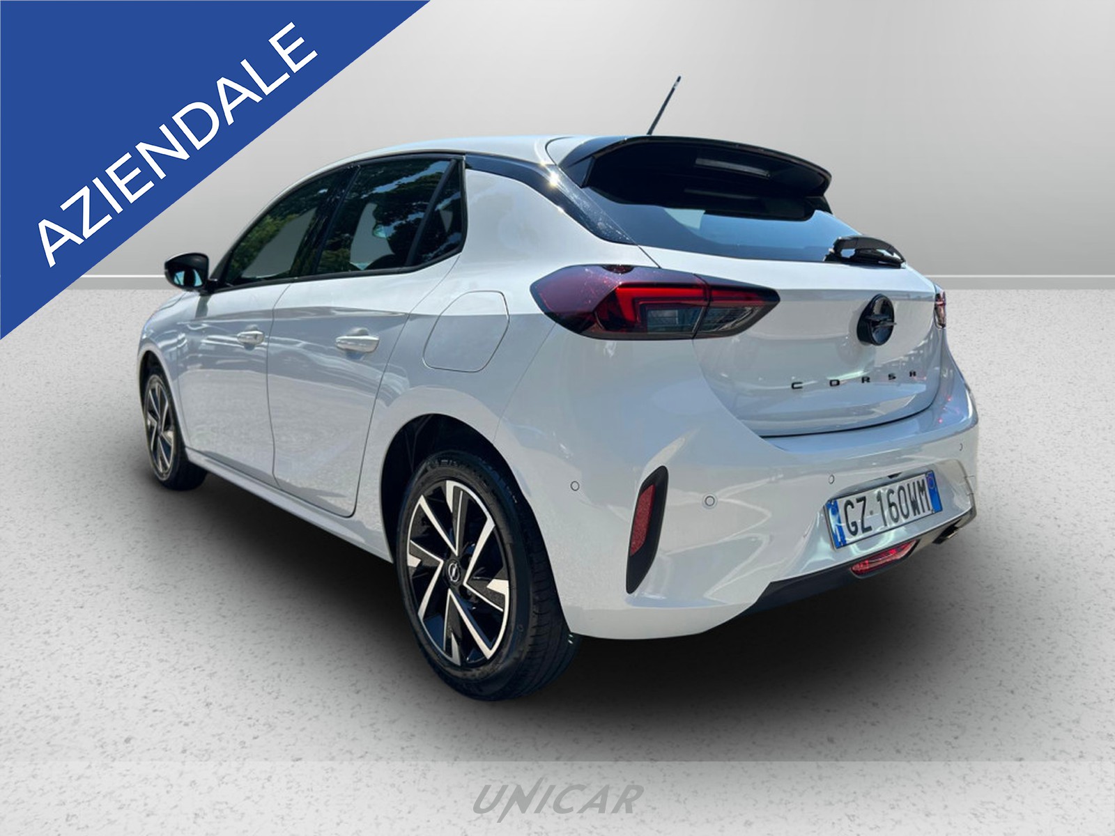 UNICAR Opel Corsa