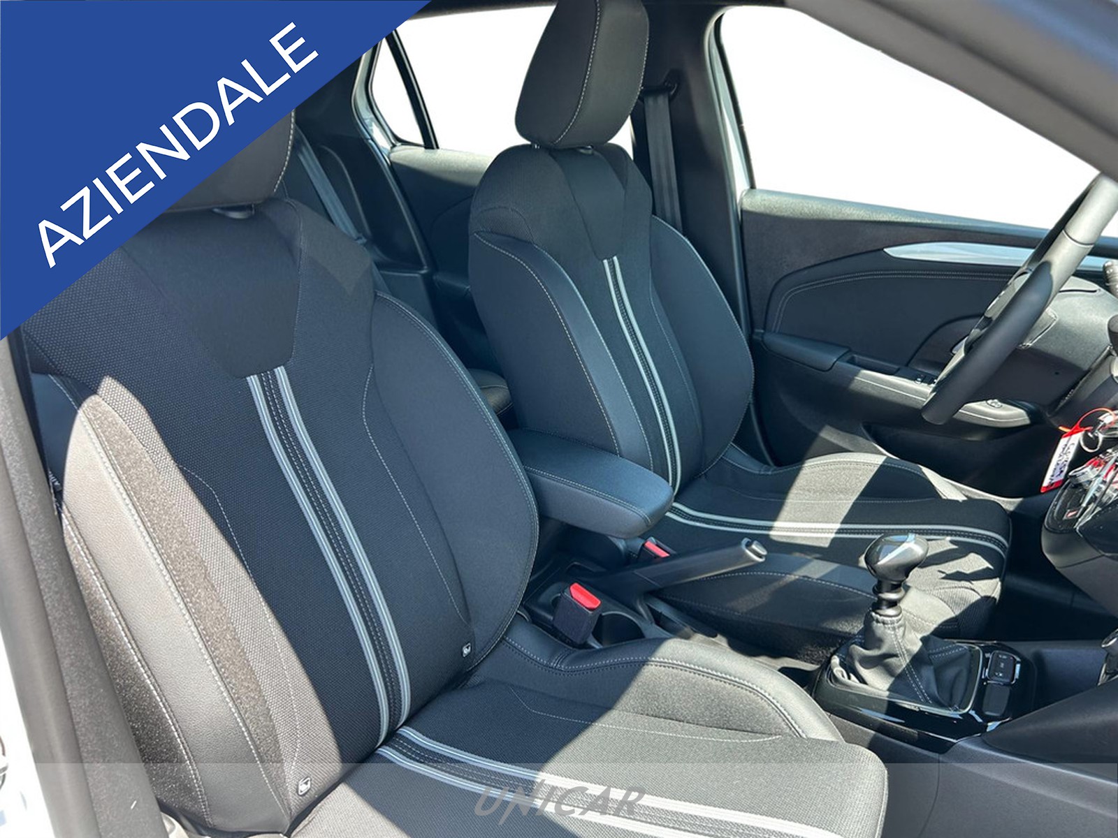 UNICAR Opel Corsa