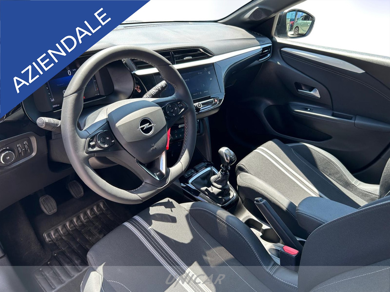 UNICAR Opel Corsa