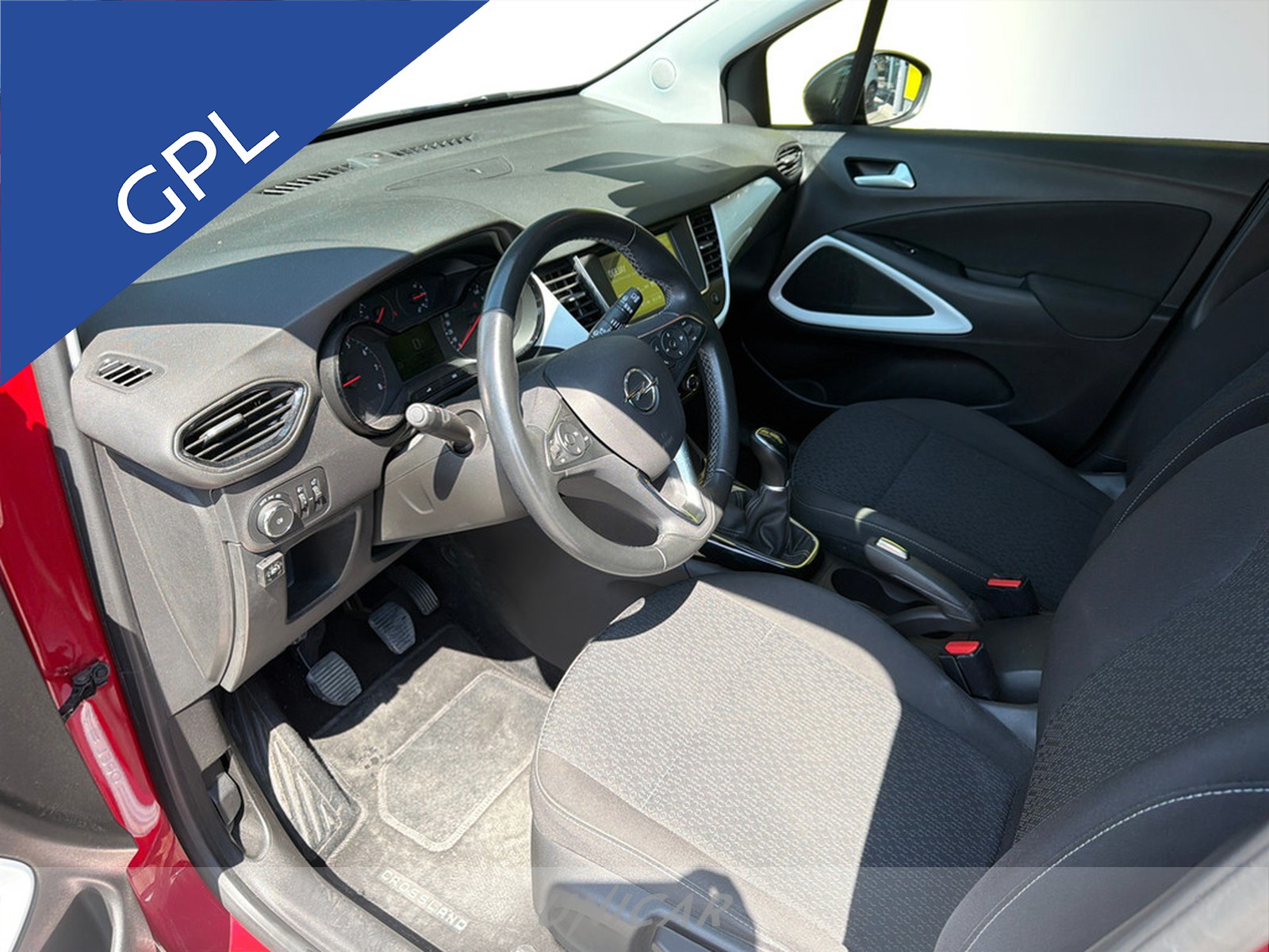 UNICAR Opel Crossland