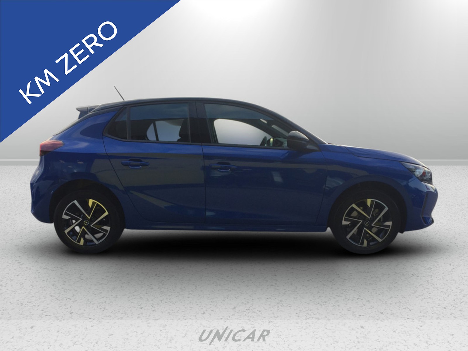 UNICAR Opel Corsa