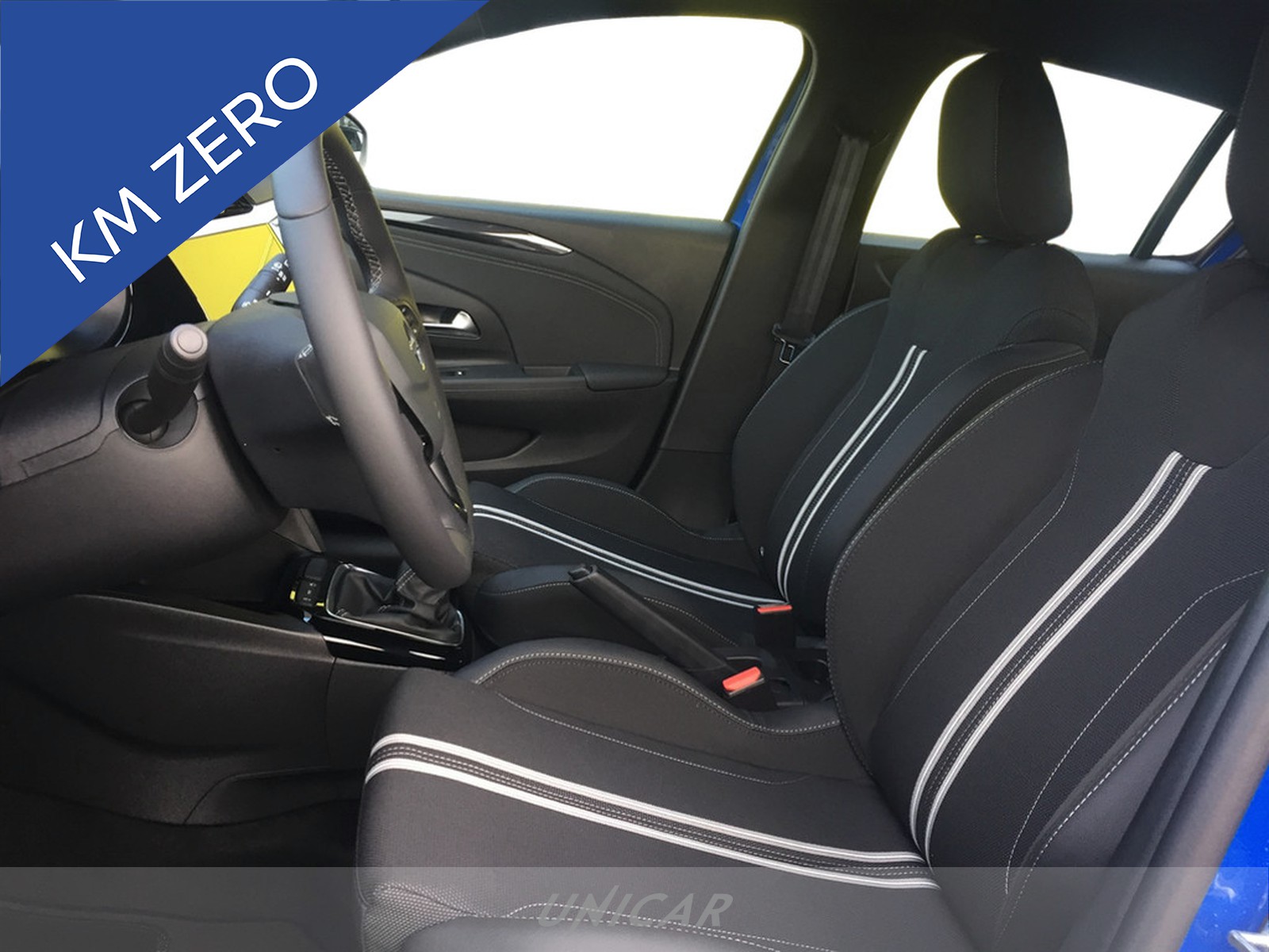 UNICAR Opel Corsa