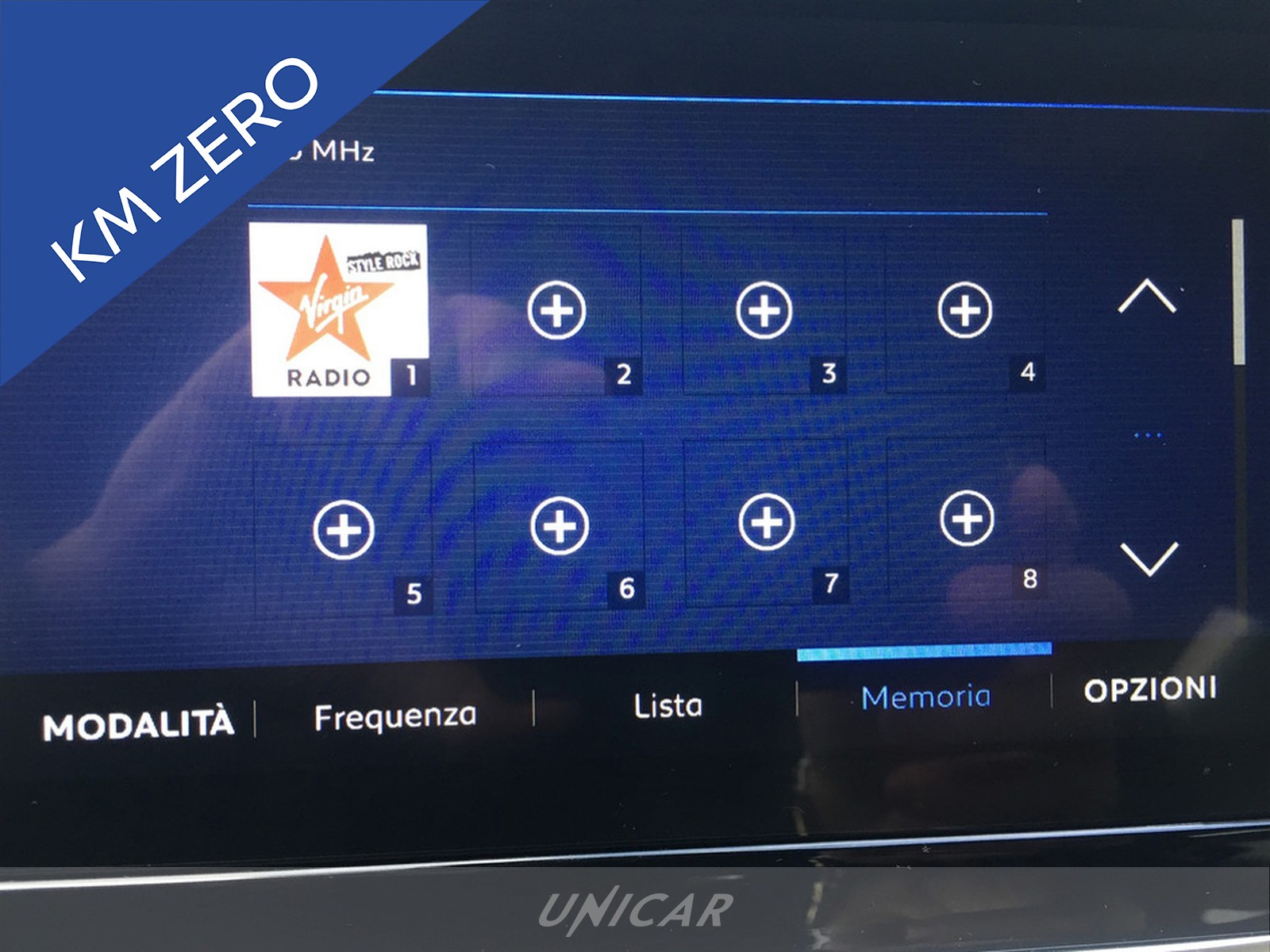 UNICAR Opel Corsa