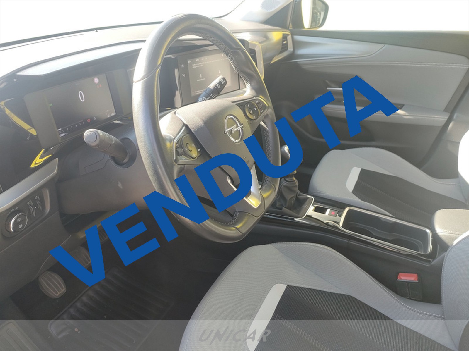 UNICAR Opel Mokka