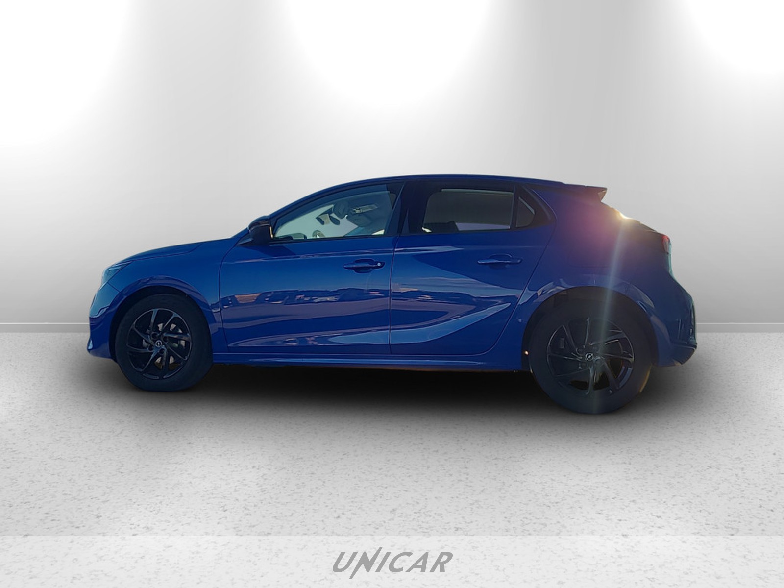 UNICAR Opel Corsa