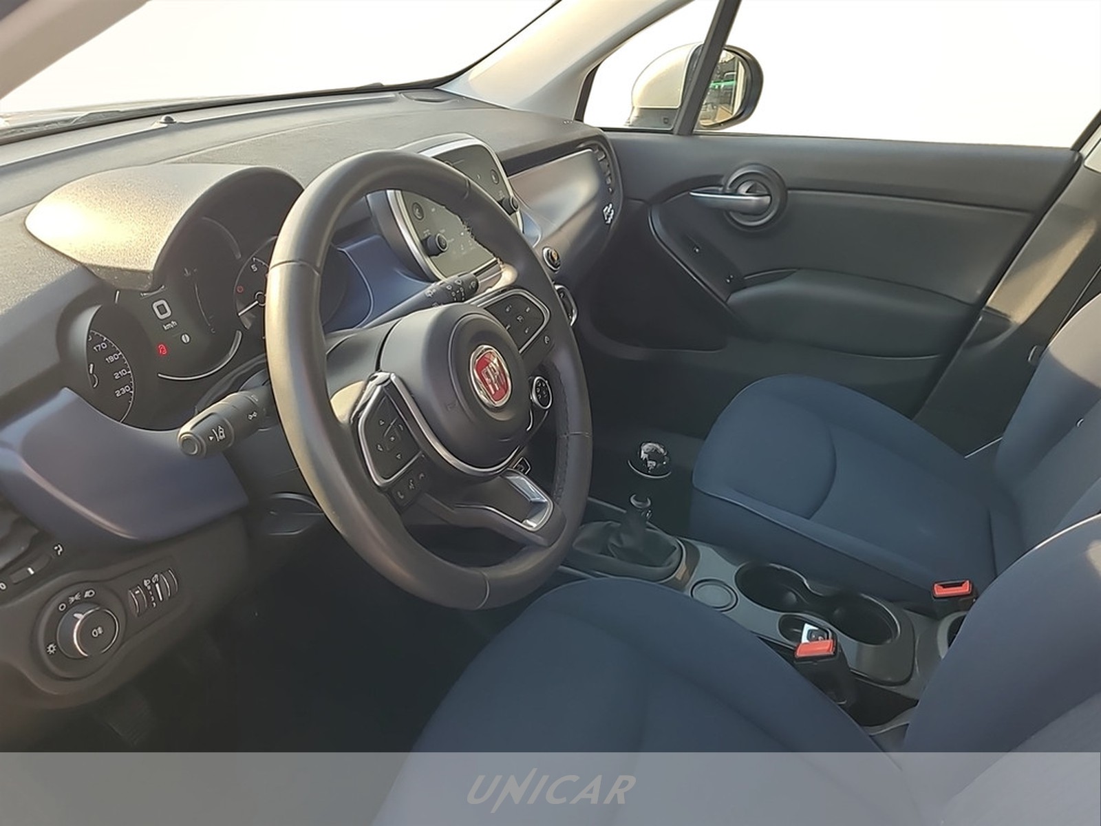 UNICAR Fiat 500X