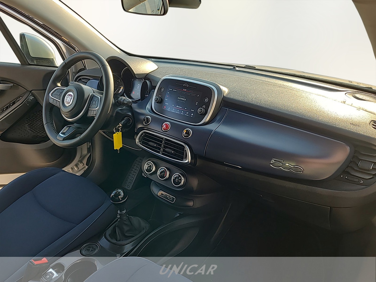 UNICAR Fiat 500X